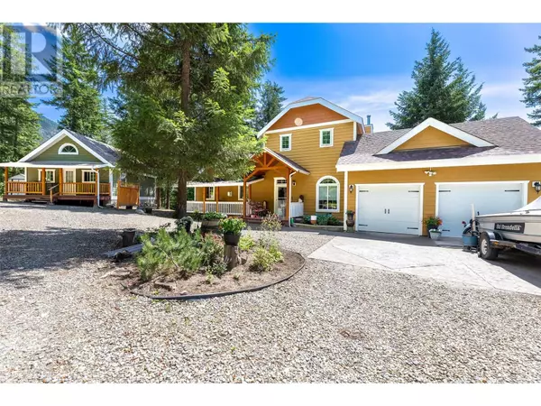 3447 Roberge Road, Tappen, BC V0E2X2