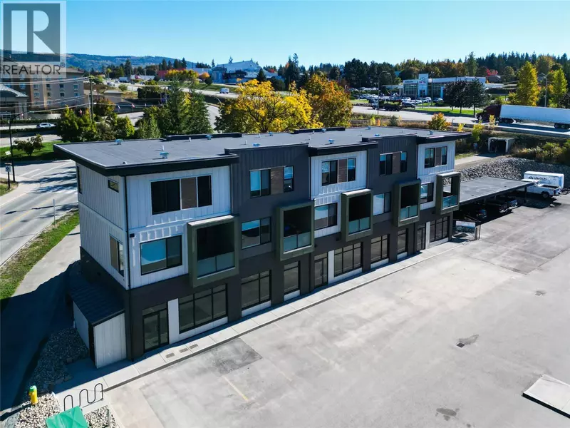 2110 11 AVE Northeast #B101, Salmon Arm, BC V1E2J4