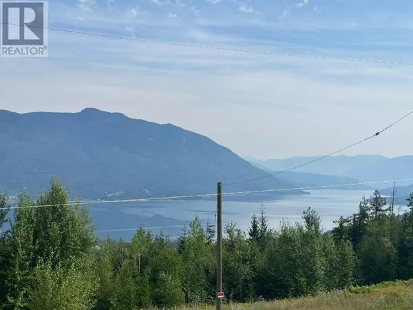Eagle Bay, BC V0E1T0,4652 Rose Crescent