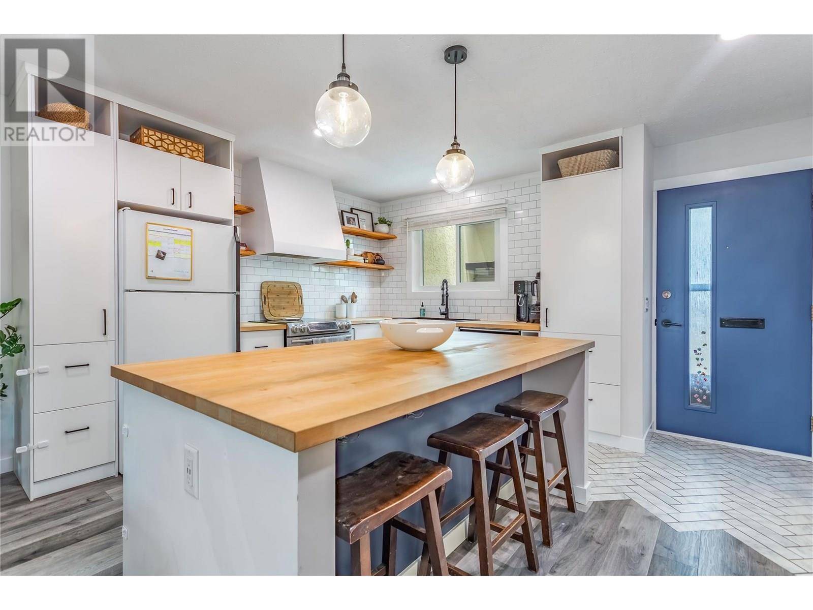 315 Primrose RD #217, Kelowna, BC V1X2G6