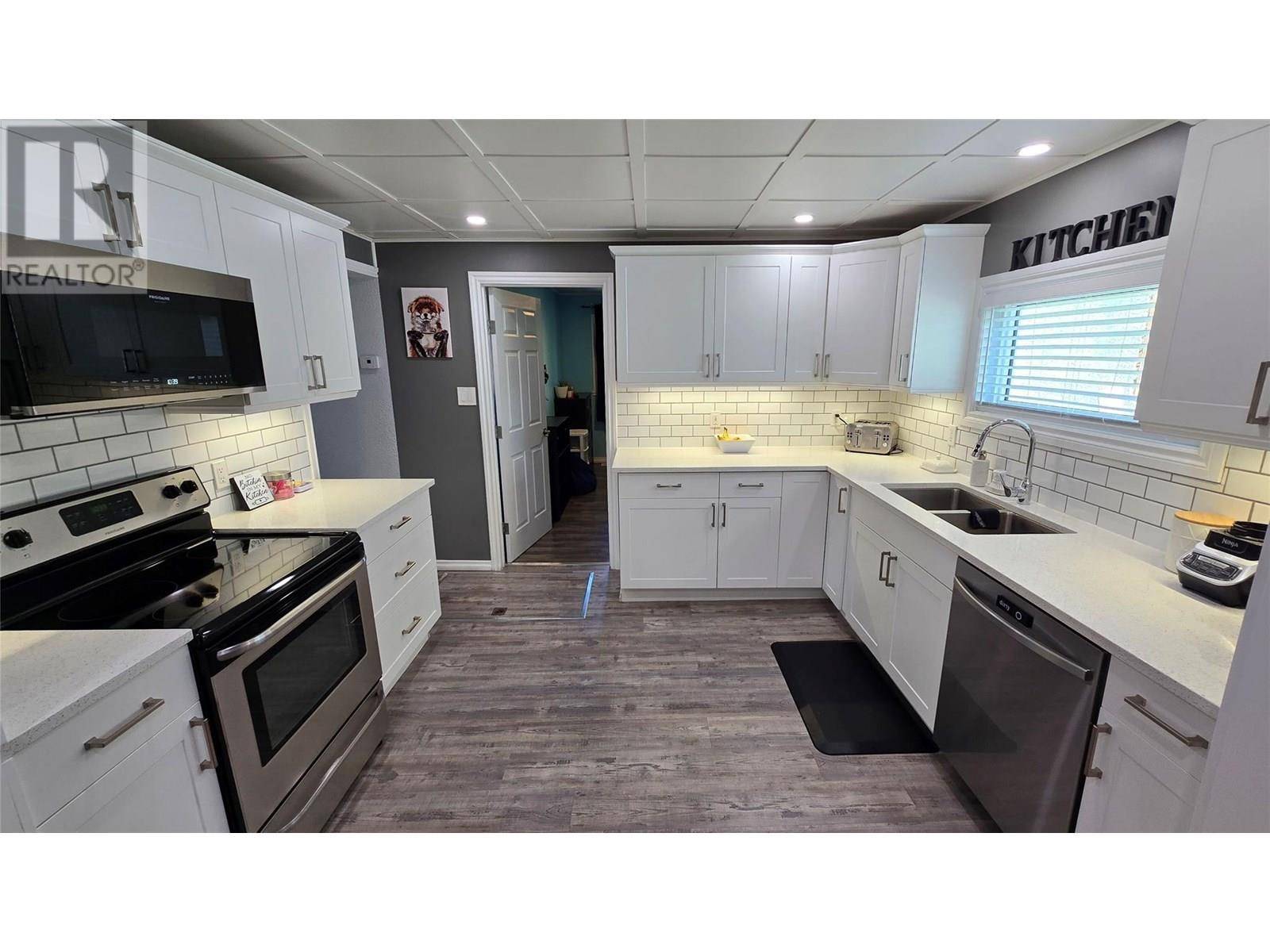Dawson Creek, BC V1G3S6,9720 9 Street