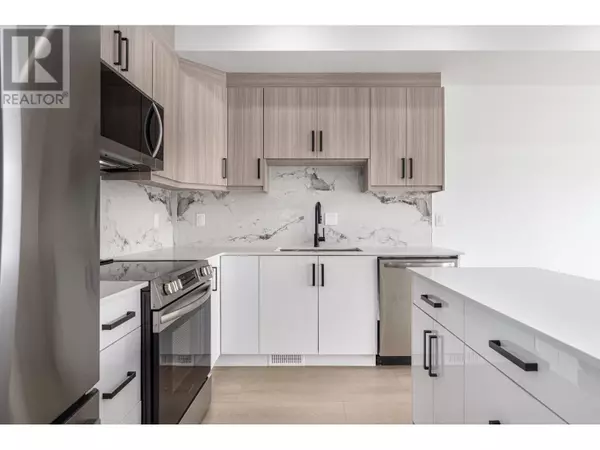 Merritt, BC V1K1A2,2502 Clapperton AVE #3
