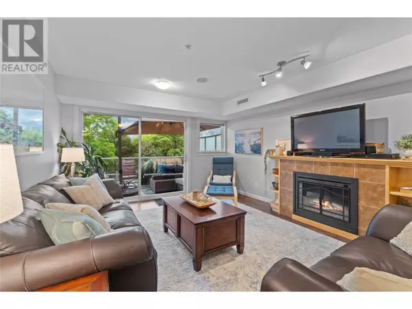 Sicamous, BC V0E2V1,1130 Riverside AVE #27