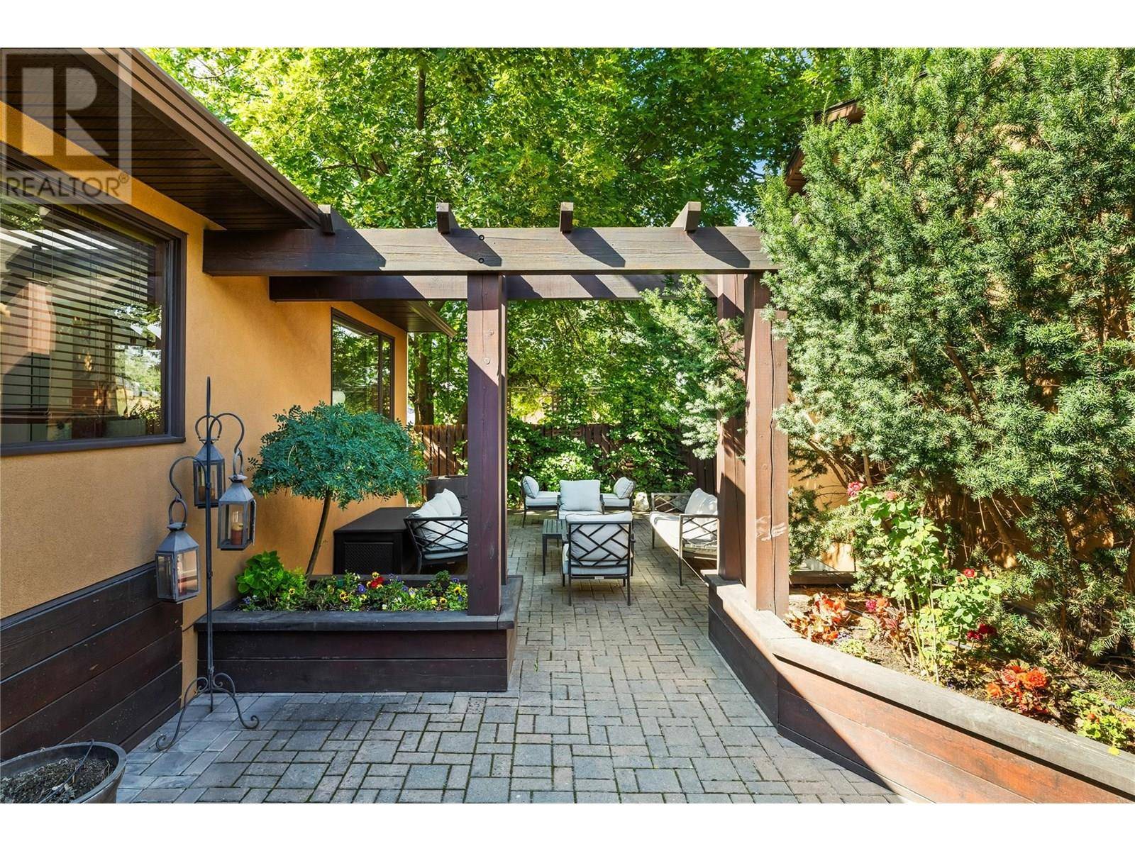 Kelowna, BC V1W4E4,3950 June Springs Road