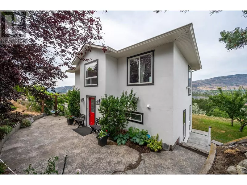 4004 39th Street, Osoyoos, BC V0H1V6