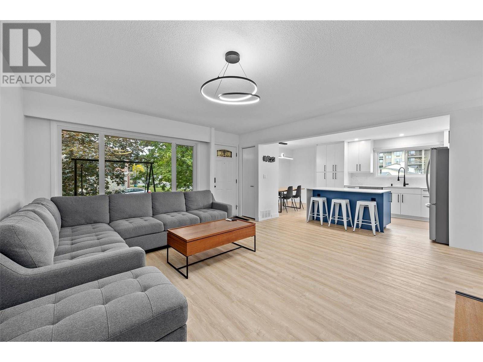 Kelowna, BC V1Y3R1,1397 Alder Court