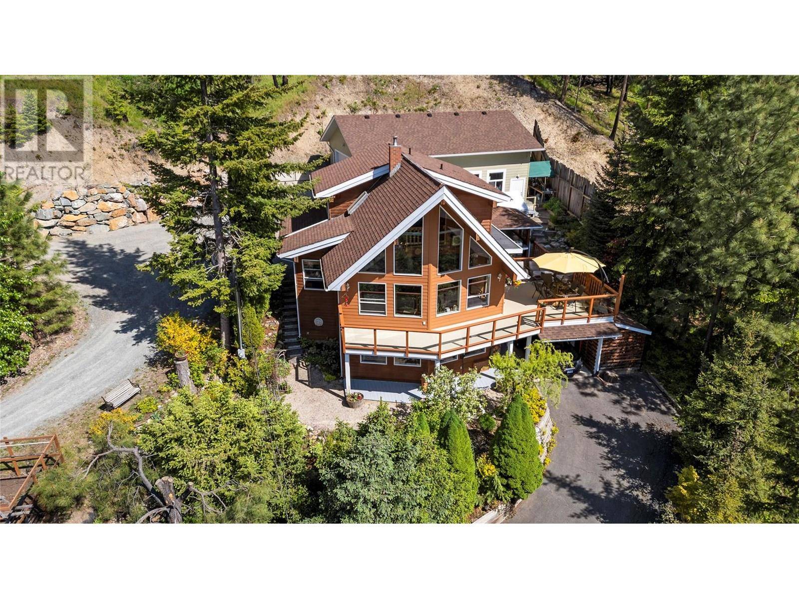 5261 Hlina Road, Celista, BC V0E1M6