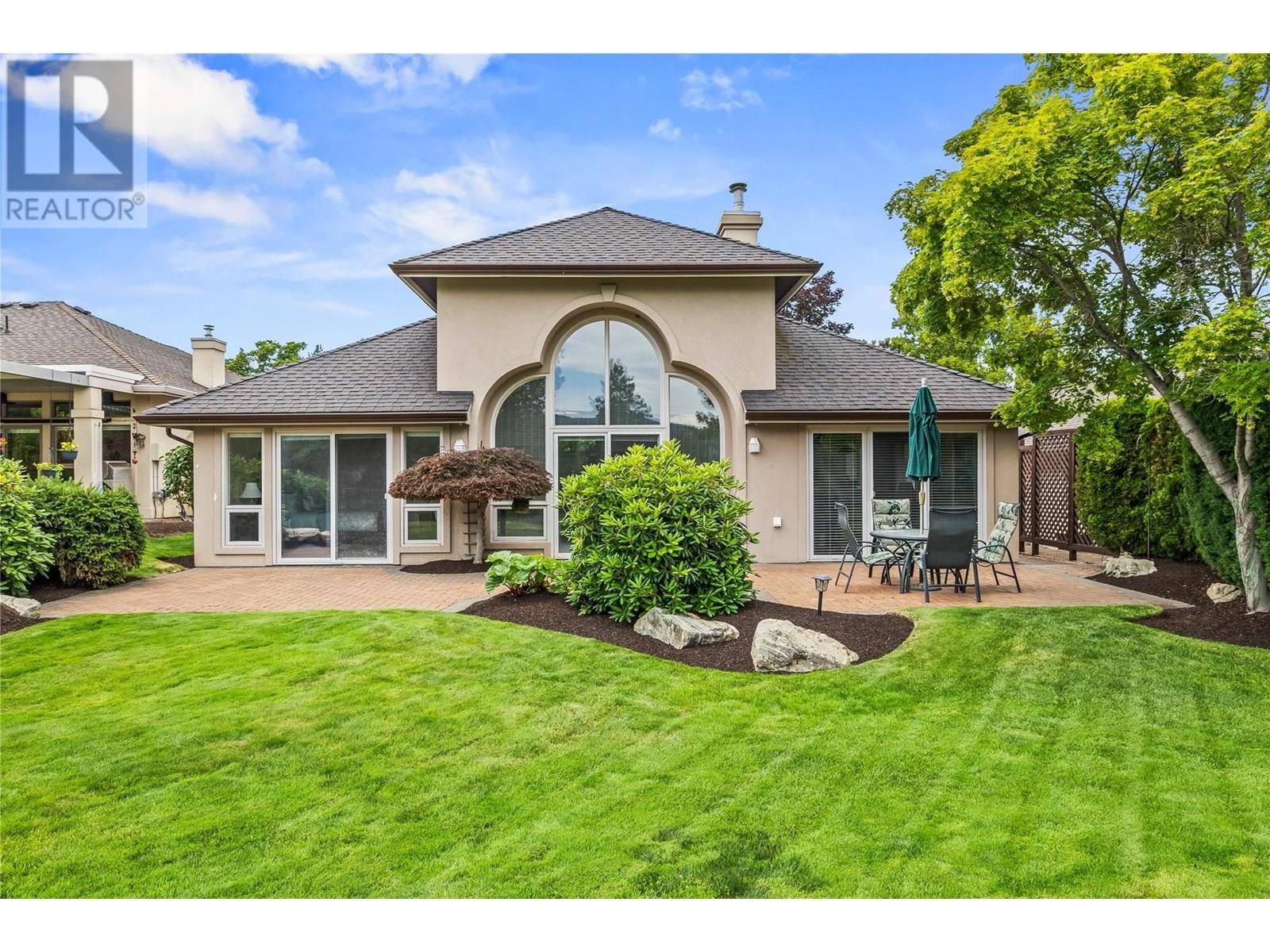 Kelowna, BC V1W3Z8,4003 Gallaghers Terrace