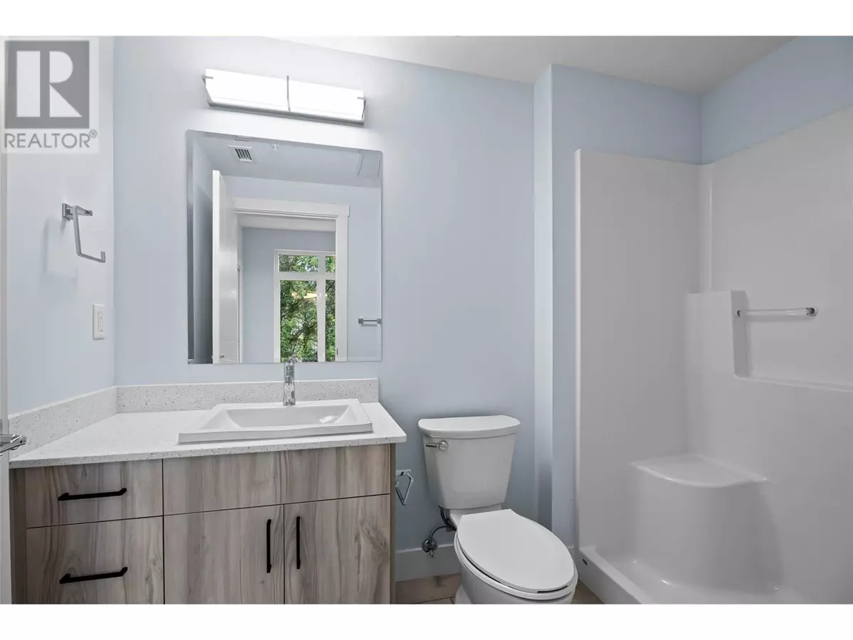 Kamloops, BC V2H1T7,207 ROYAL AVE #404