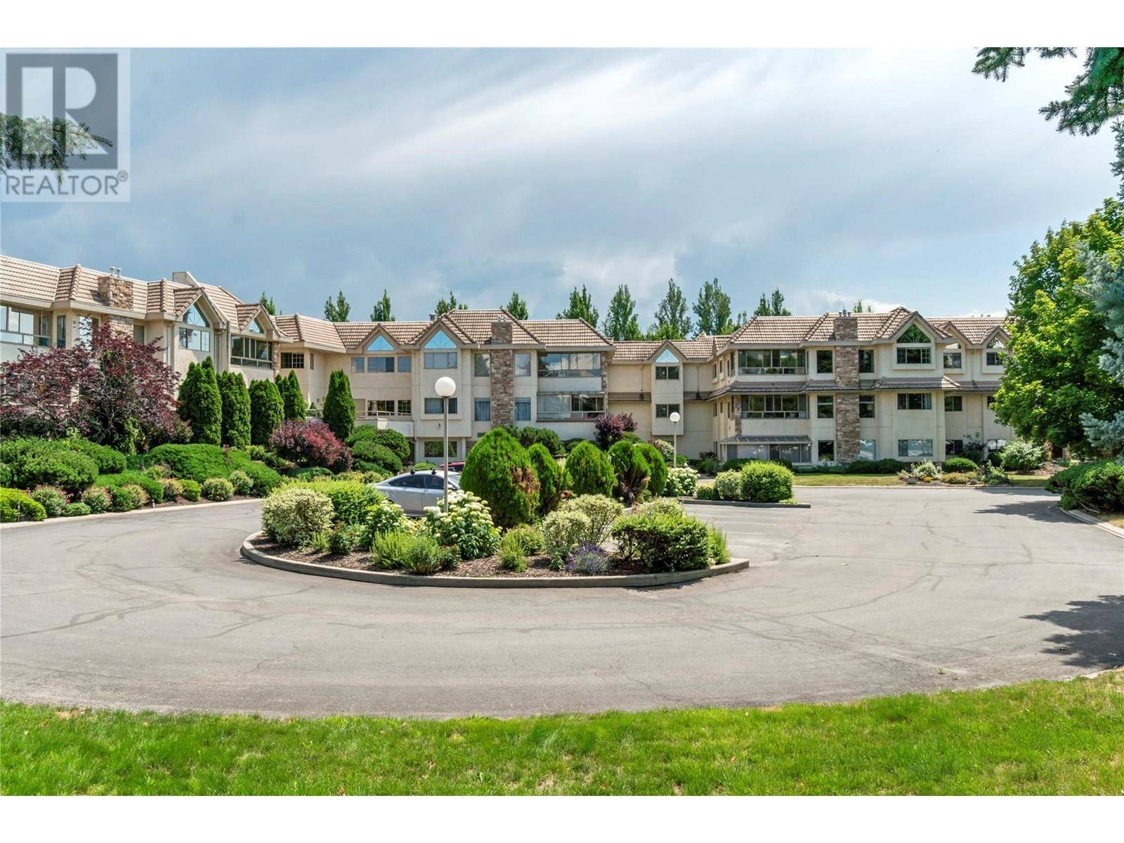 3335 Richter ST #308, Kelowna, BC V1W3Y1