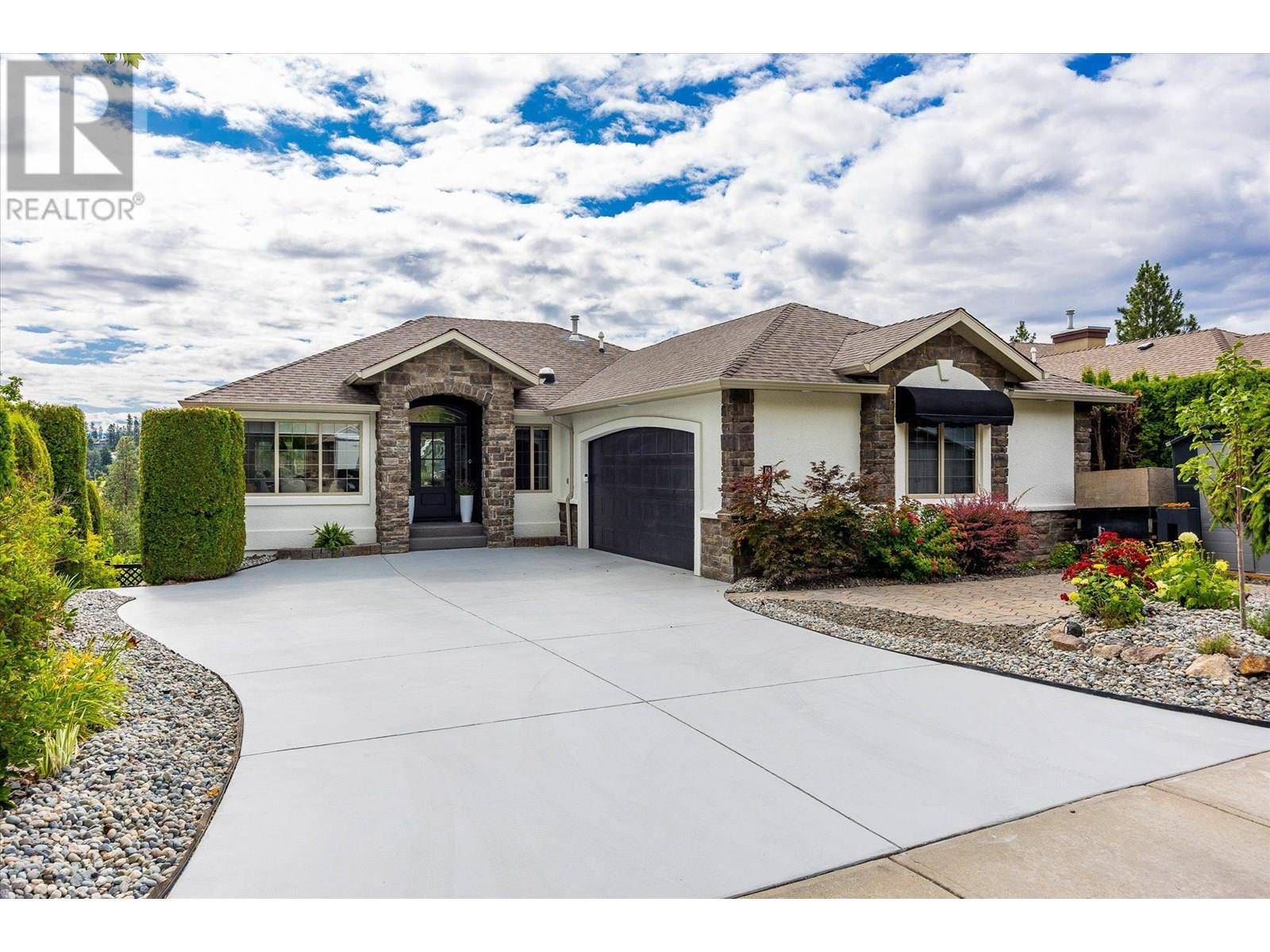 843 Westview Way, West Kelowna, BC V1Z3Z3