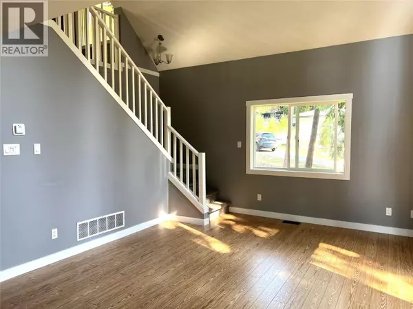 Anglemont, BC V0E1M8,7461 Stampede Trail