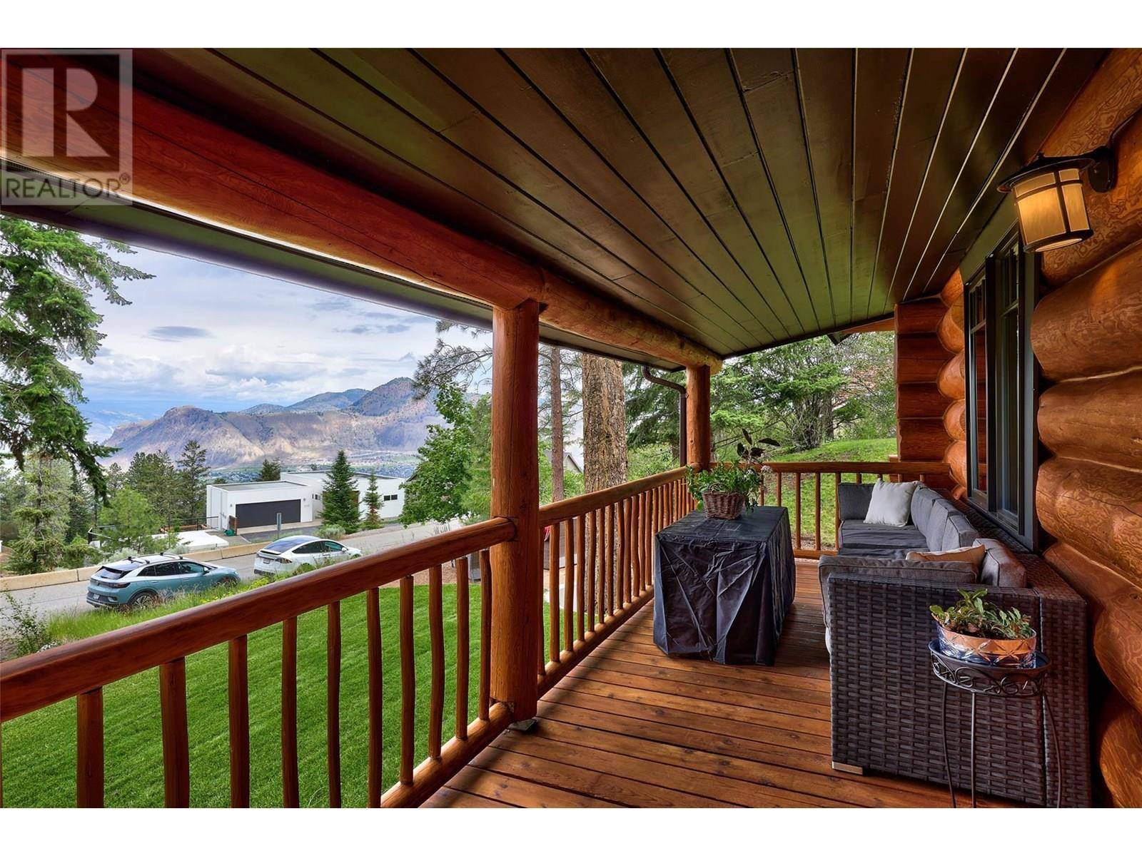 Kamloops, BC V2E1S2,2094 HIGH SCHYLEA Drive