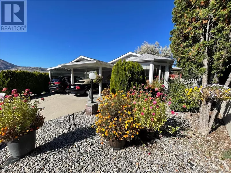 3096 South Main ST #10, Penticton, BC V2A6G5
