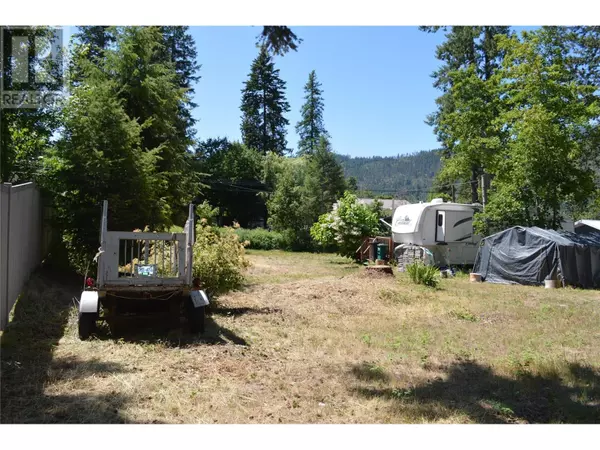 Christina Lake, BC V0H1E2,60 Kingsley Road