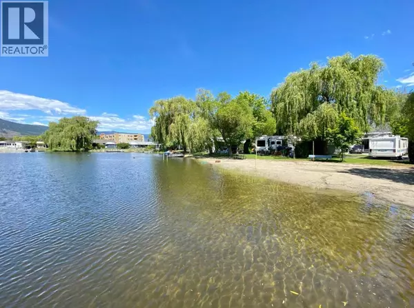 Osoyoos, BC V0H1V3,5901 Main ST #15