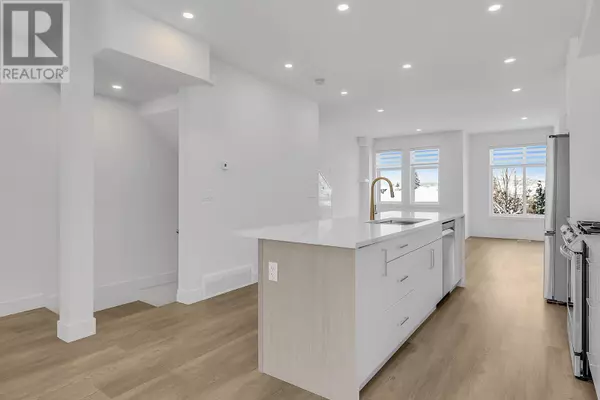 Kelowna, BC V1W0C1,5300 Main ST #112
