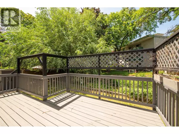 Kelowna, BC V1Y2B7,1882 Marshall Street