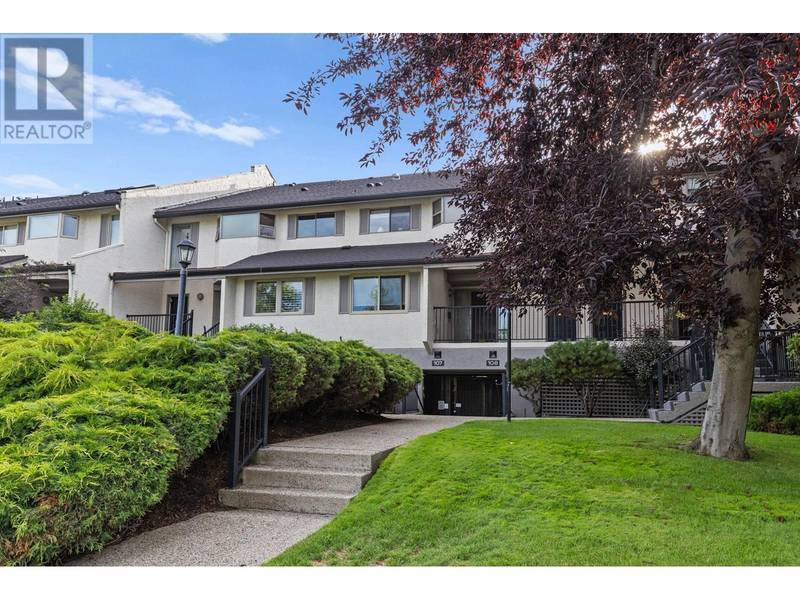 2900 Abbott ST #310, Kelowna, BC V1Y1G6