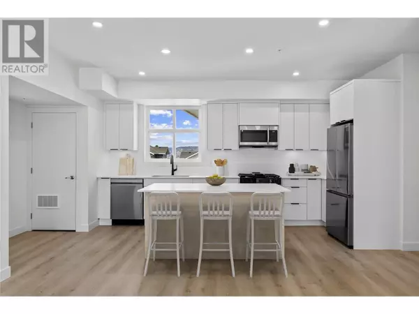 Kelowna, BC V1W0C1,5300 Main ST #204