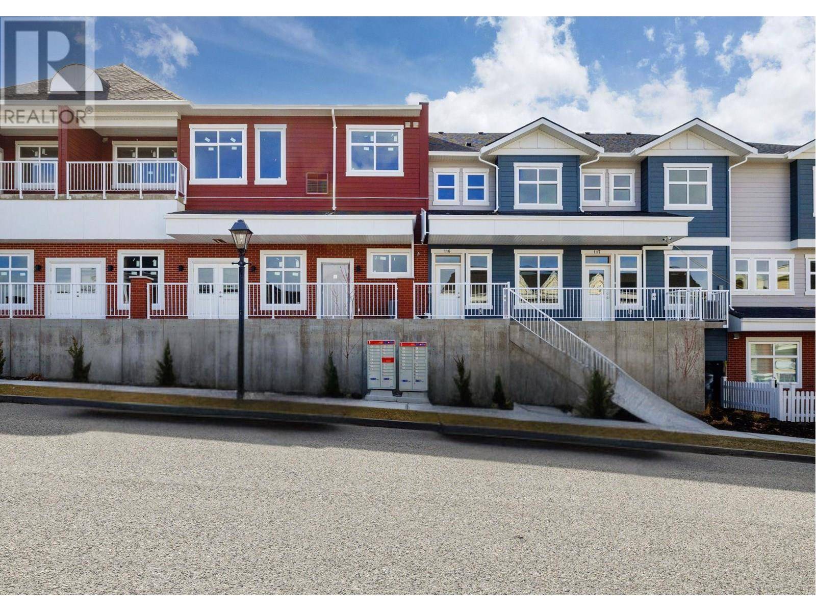 Kelowna, BC V1W0C1,5300 Main ST #118