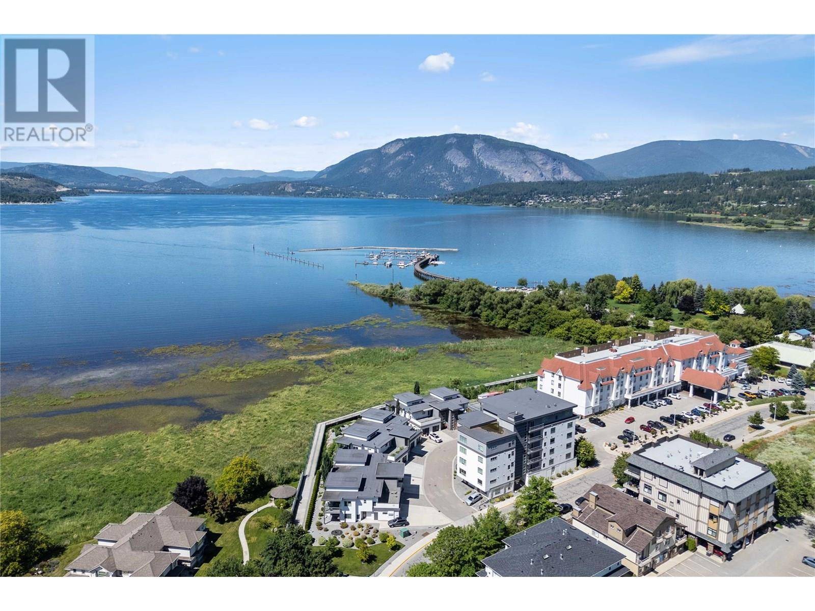 121 Harbourfront DR Northeast #3, Salmon Arm, BC V1E2T3