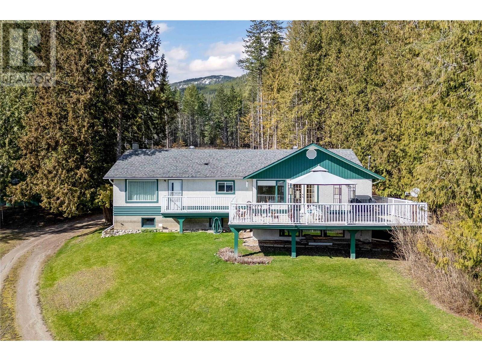 Salmon Arm, BC V1E3B4,701 Christison Road SW