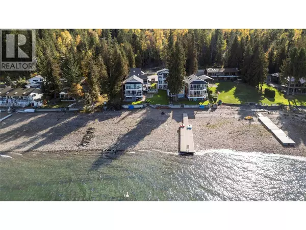 1541 Blind Bay RD #1, Sorrento, BC V0E2W0