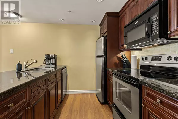 Sun Peaks, BC V0E5N0,3250 VILLAGE WAY #1305B