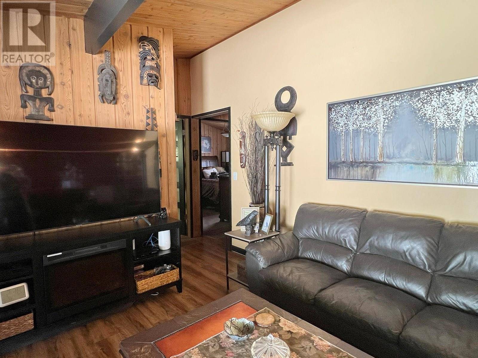 Kelowna, BC V1X4N9,1490 Hollywood Road
