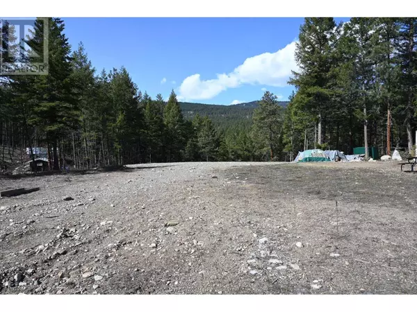 7100 Dunwaters Road, Kelowna, BC V1Z3W6