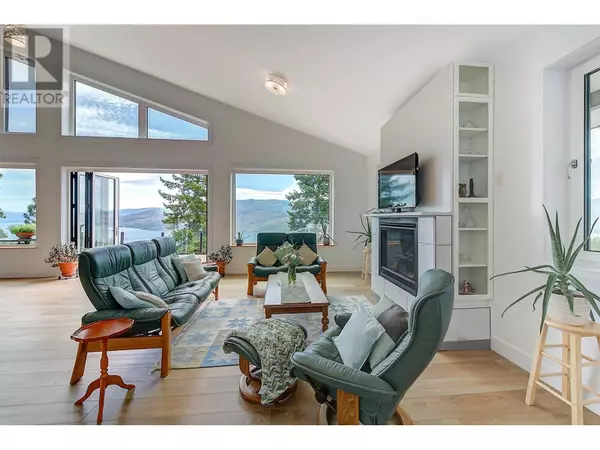 Peachland, BC V0H1X4,6131 Seymoure Lane