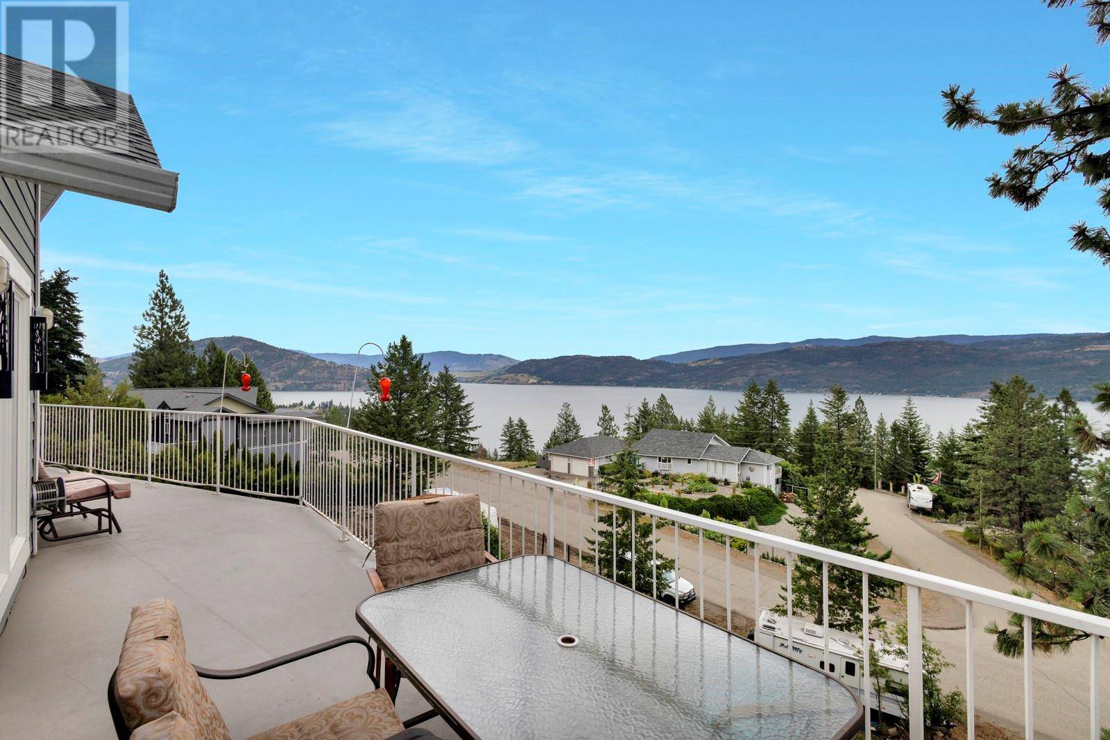 10434 Columbia Way, Vernon, BC V1H2B5