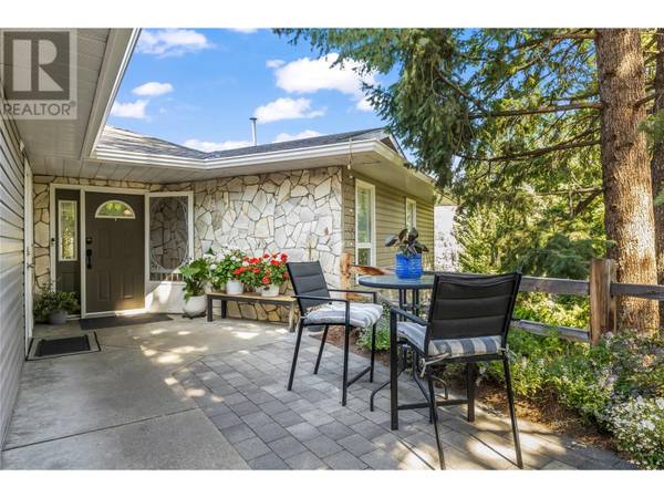 West Kelowna, BC V4T1S6,2058 Shannon Way