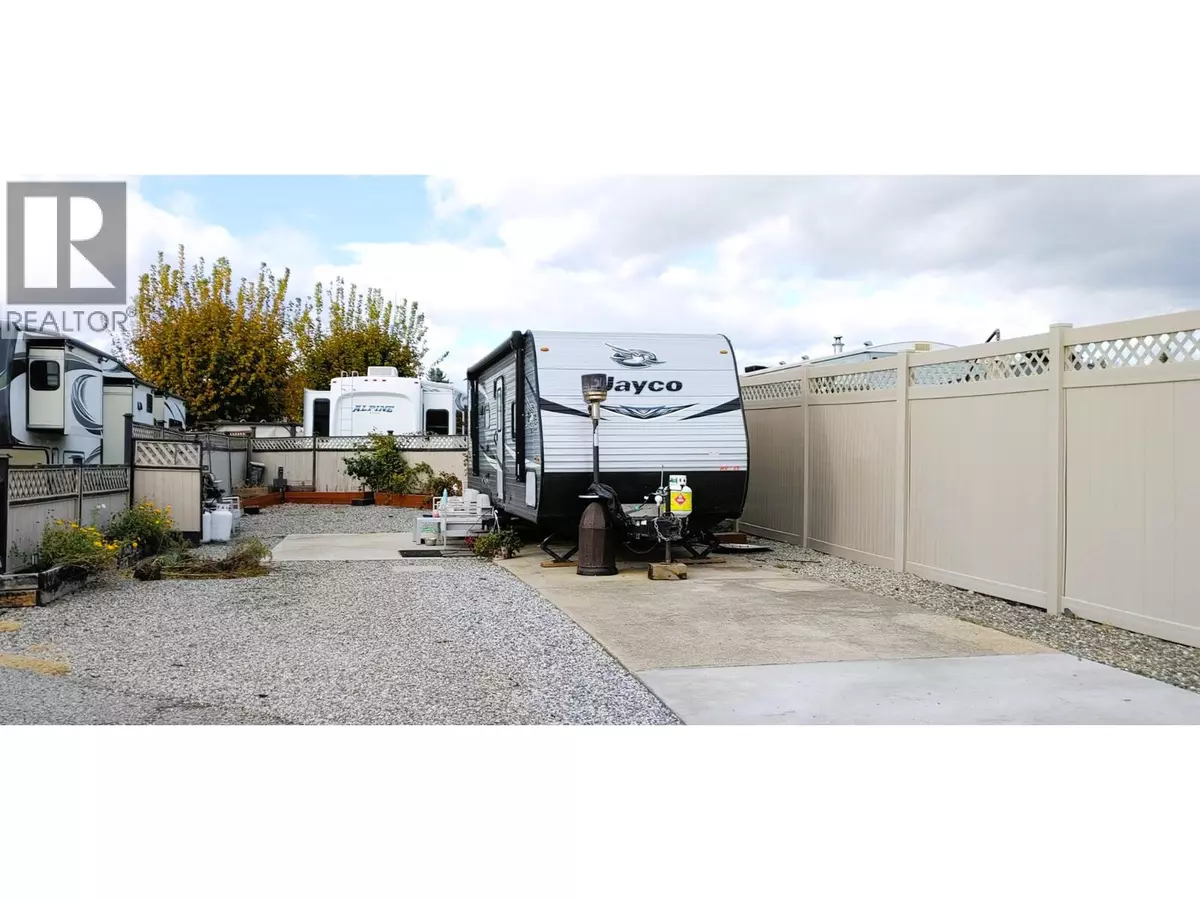 Kelowna, BC V4V1P4,415 Commonwealth RD #114