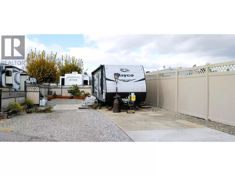 415 Commonwealth RD #114, Kelowna, BC V4V1P4