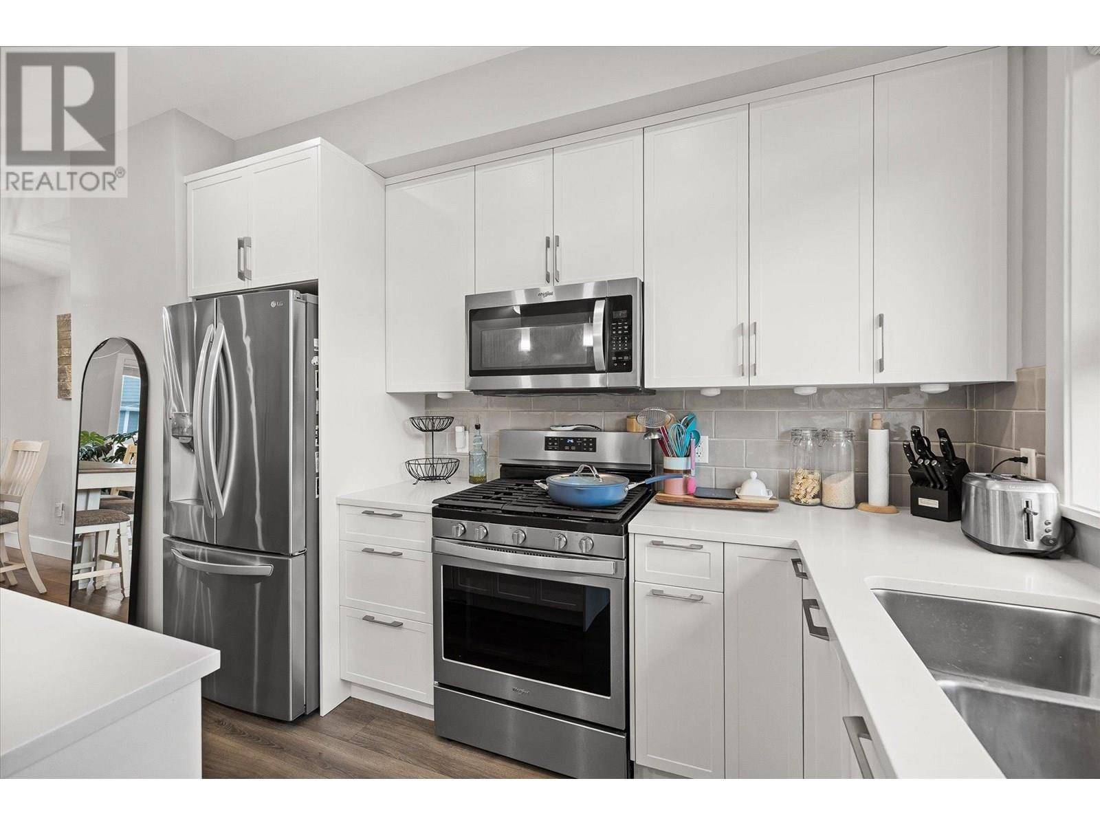 Lake Country, BC V4V0A8,13098 Shoreline WAY #51