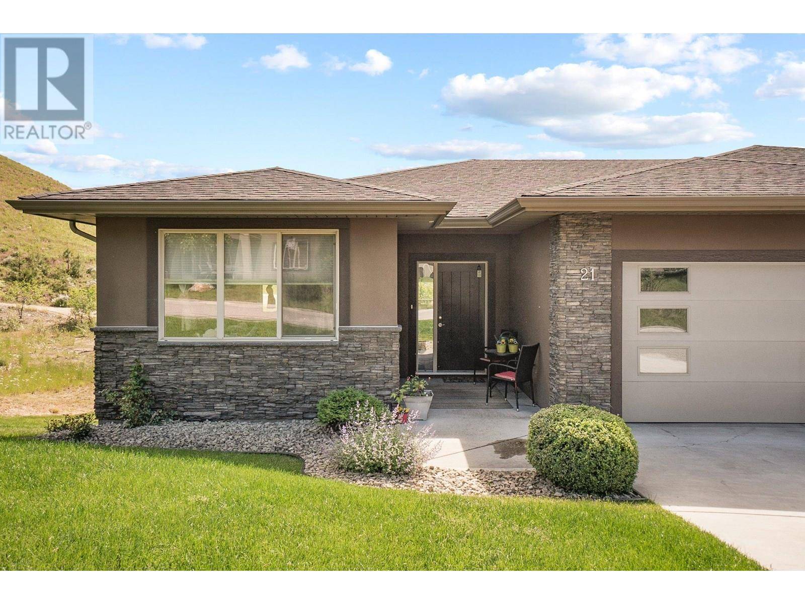 Kelowna, BC V1V3A6,2421 Glacier CT #21