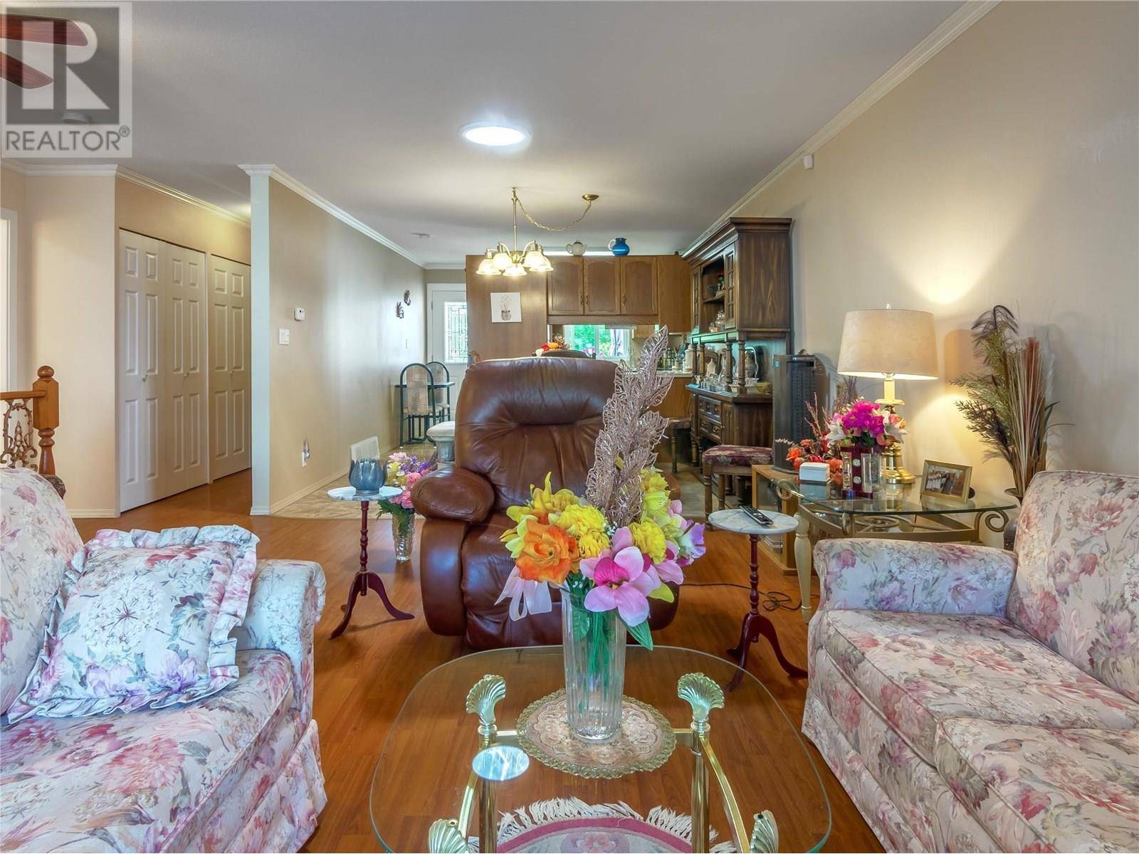 Penticton, BC V2A5J1,2445 South Main ST #102