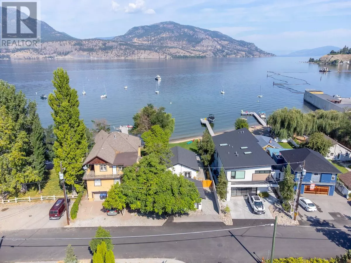 Kelowna, BC V1Y1H5,832 Manhattan Drive
