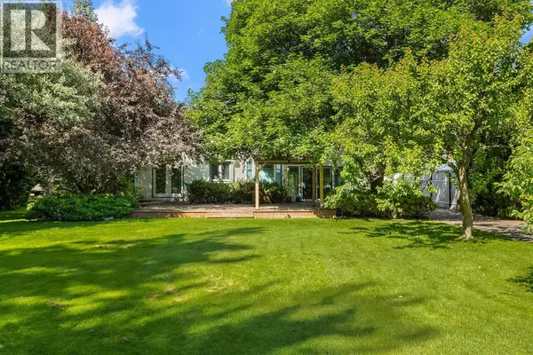 Kelowna, BC V1W2R9,2595 MAQUINNA Road