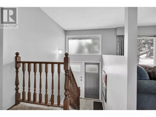 Kamloops, BC V2B4L3,2311 GLENVIEW Avenue