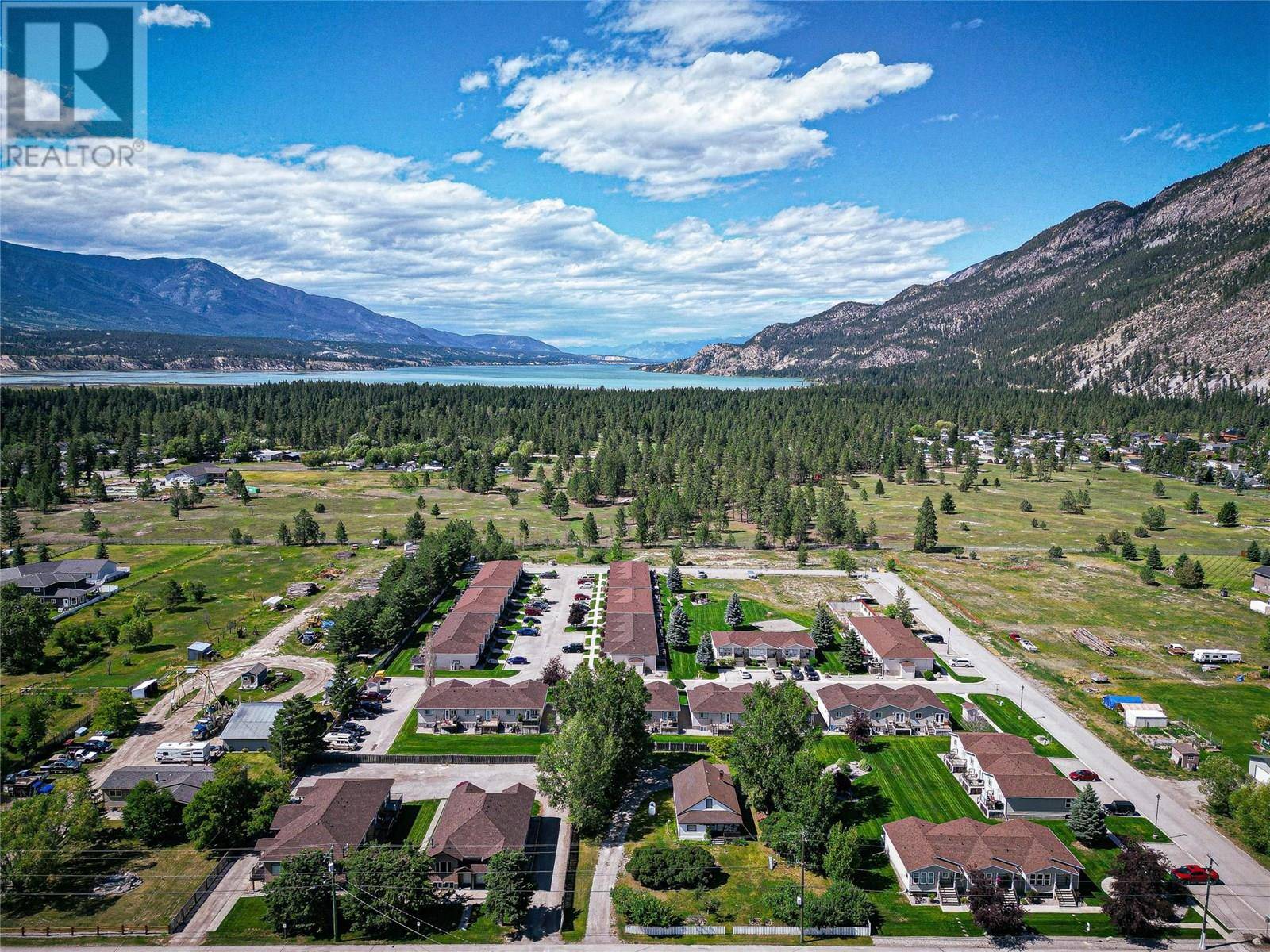 Canal Flats, BC V0B1B0,8912 DOHERTY Street