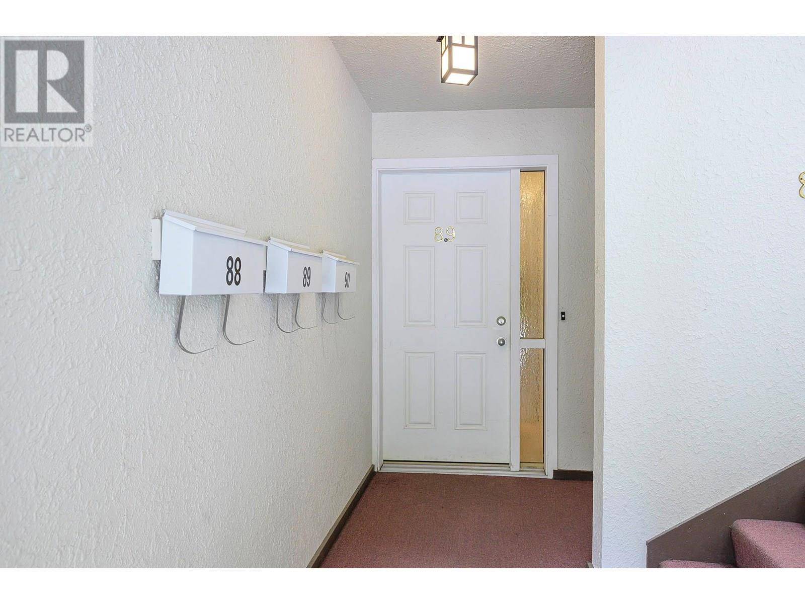 Kamloops, BC V2C1L9,137 MCGILL RD #89