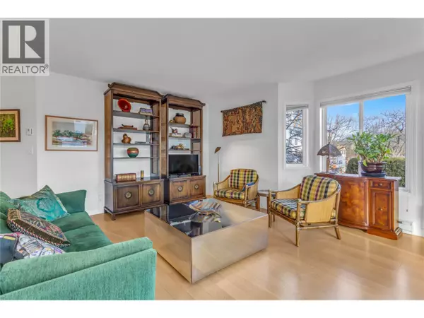 Kelowna, BC V1Y9S2,680 Doyle AVE #101