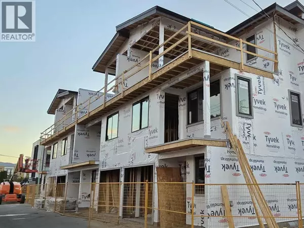 Kelowna, BC V1Y5E5,724 Morrison AVE #3