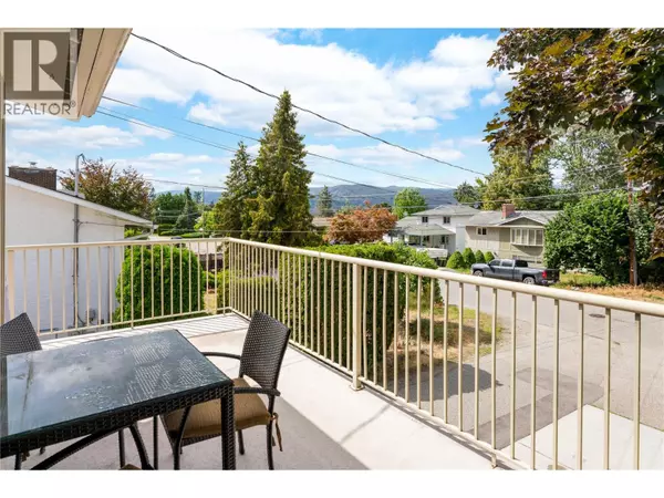 Kelowna, BC V1W2B7,875 Hammer Avenue