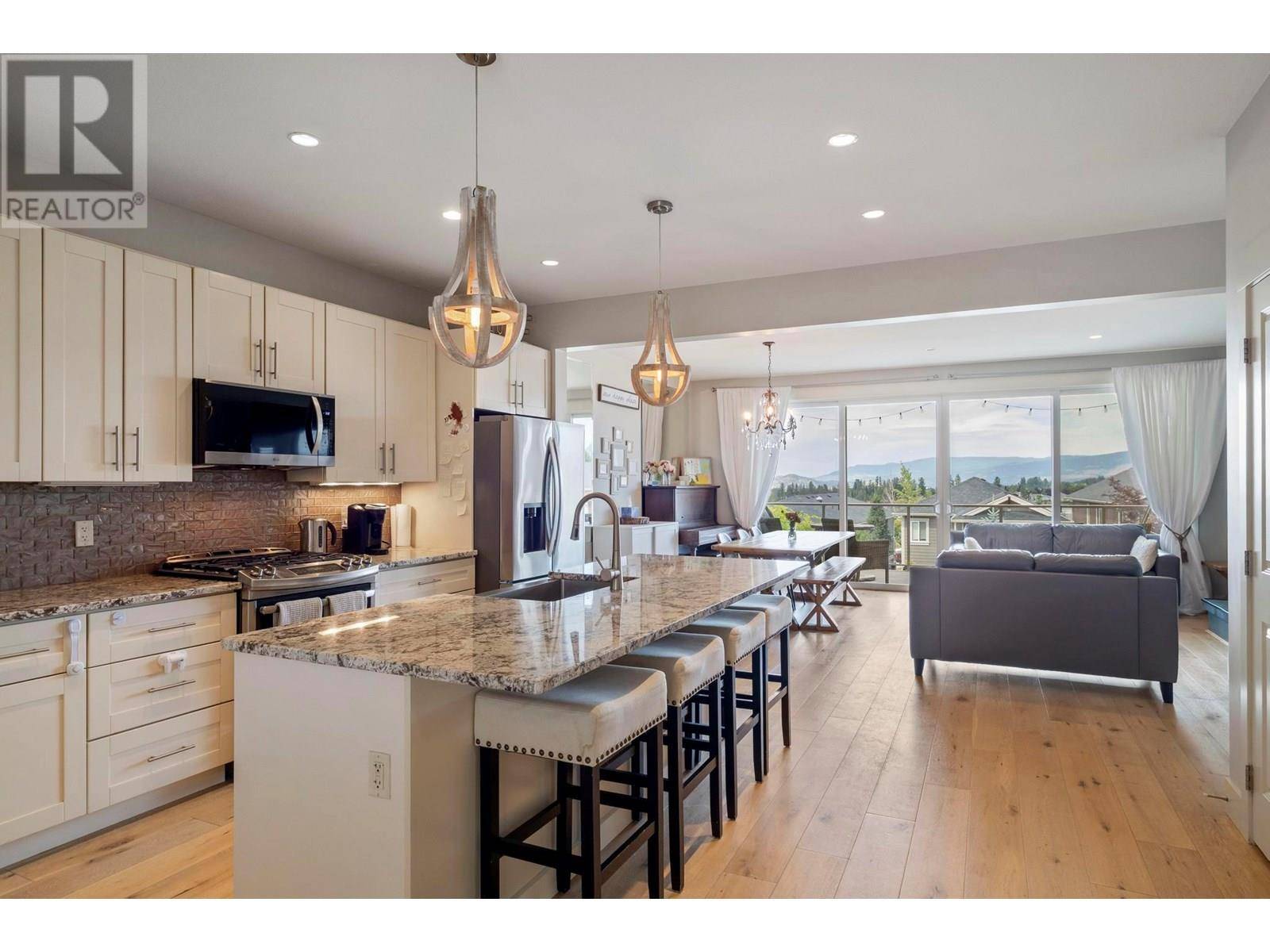 Kelowna, BC V1W5K5,1174 Bergamot Avenue
