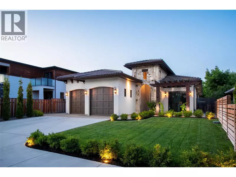 3567 Lakeshore Road, Kelowna, BC V1W3K1