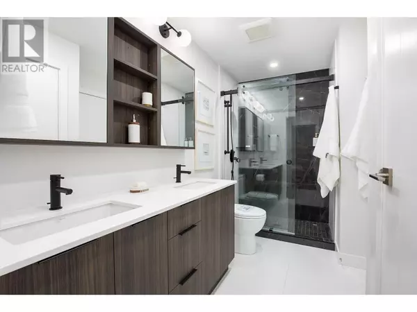 Kamloops, BC V2H1T7,460 NICOLA ST #1808